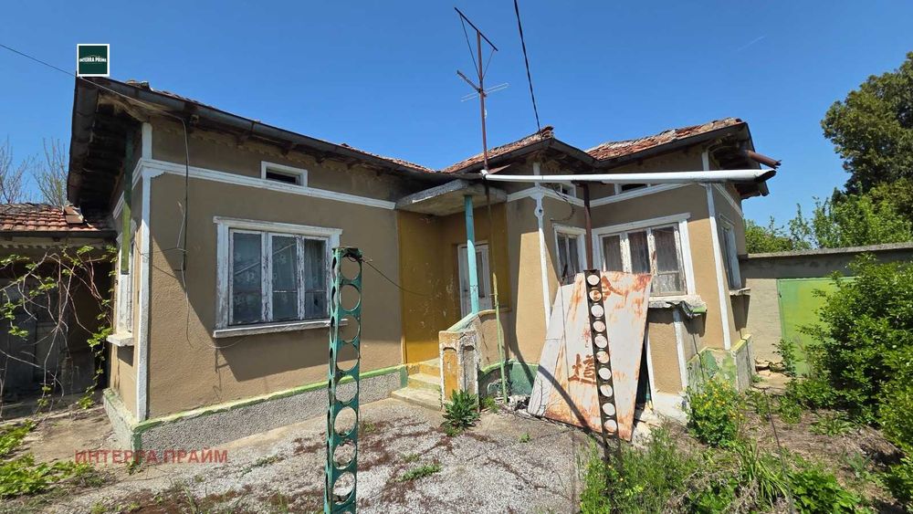 Продава КЪЩА област Добрич, с. Овчарово