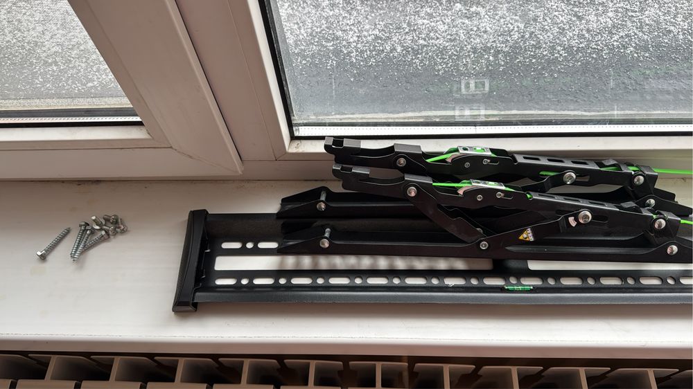 Смарт тв продаю 70000 тг