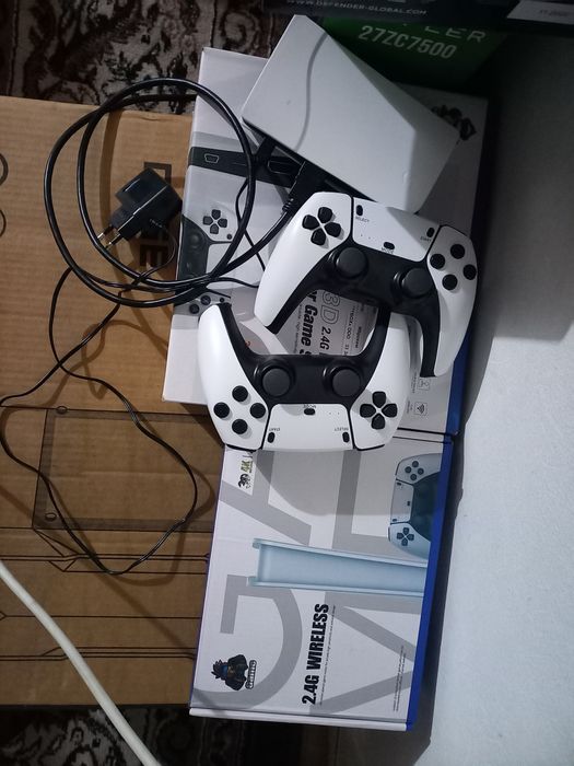 PS5 mini yosh bolajonlarga zor sovg'a 1000 tadan ortiq oyinlar bor.