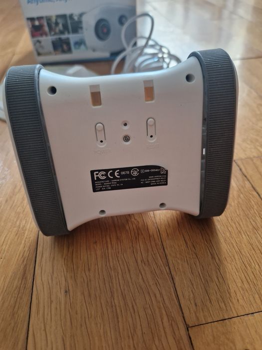 Смарт робот за наблюдение - Appbot Riley