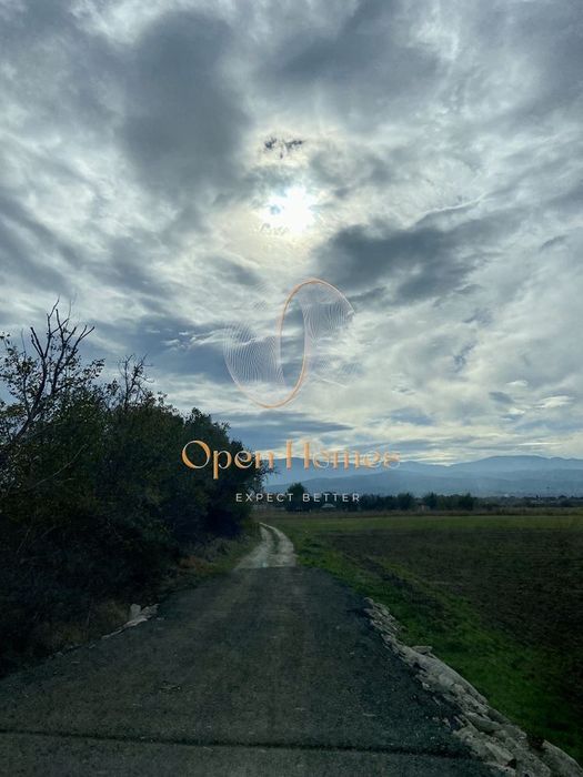 Продава се Земеделски имот в с. Оризари, Област Пловдив -  кв.м за 20000 €/дка - Снимка #1