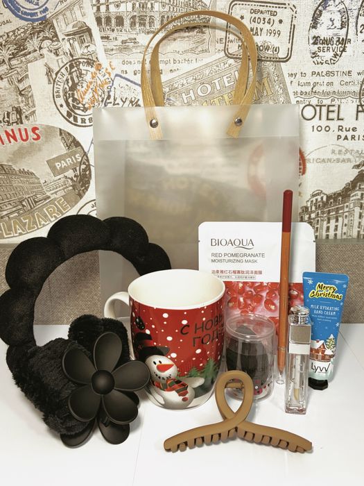 Подарочный бокс