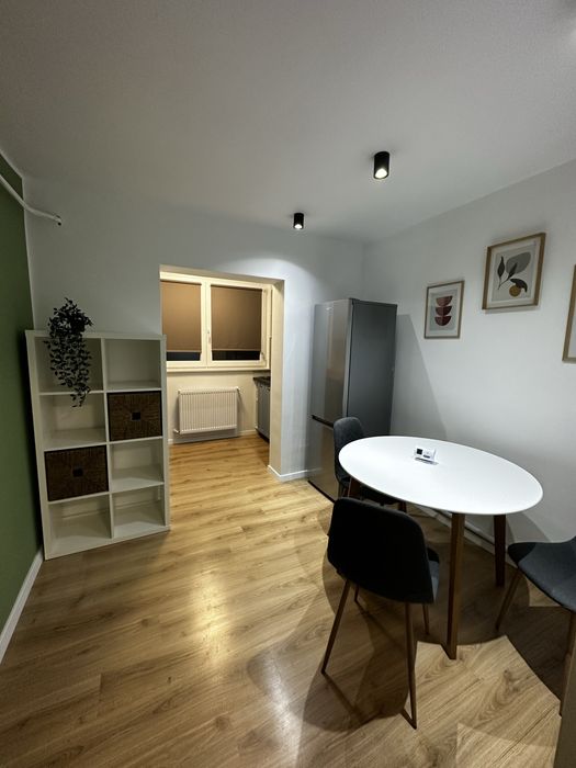 Inchiriez apartament 2 camere republicii et 1