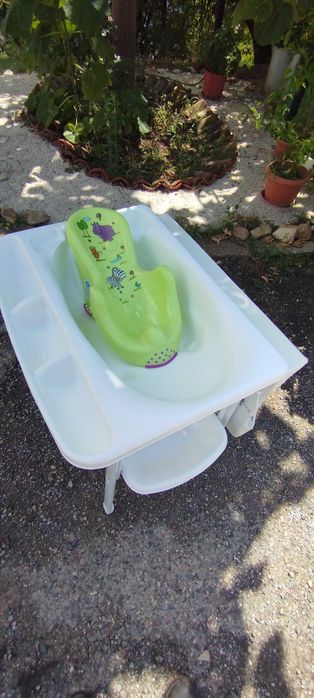 Бебешка вана + повивалник Cam