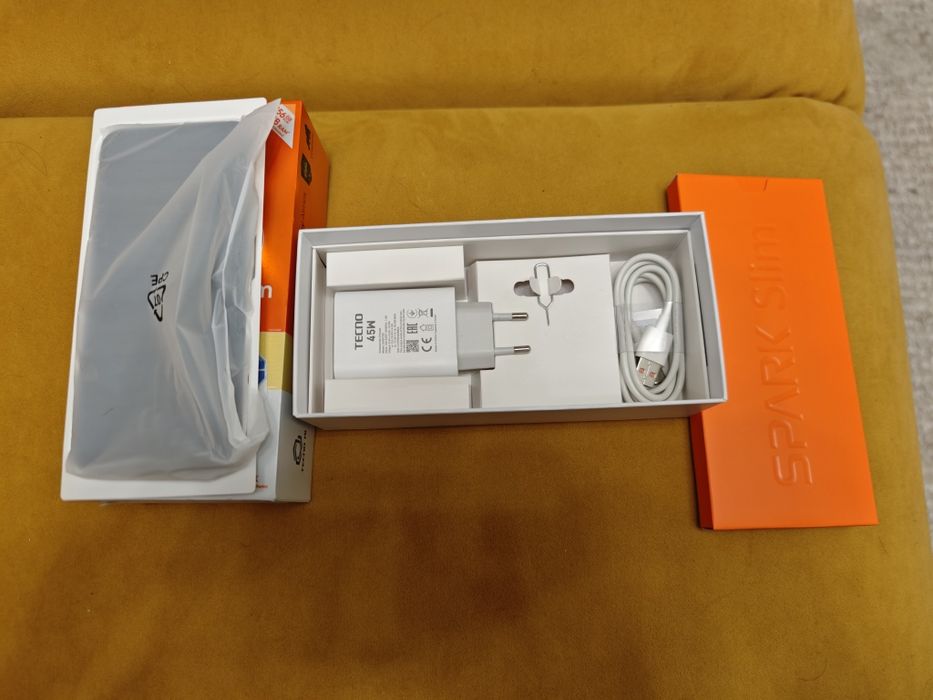 Tecno Spark Slim