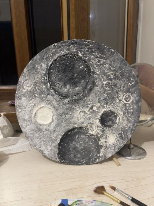 Продаются картина луна