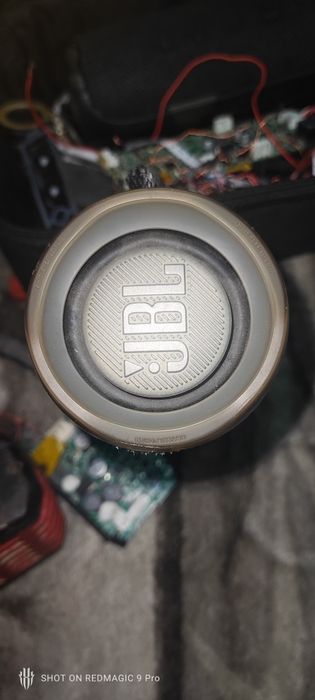Boxe jbl flip5 defecte