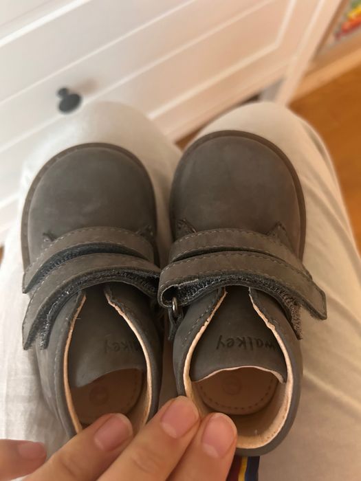 Детски боти Walkey