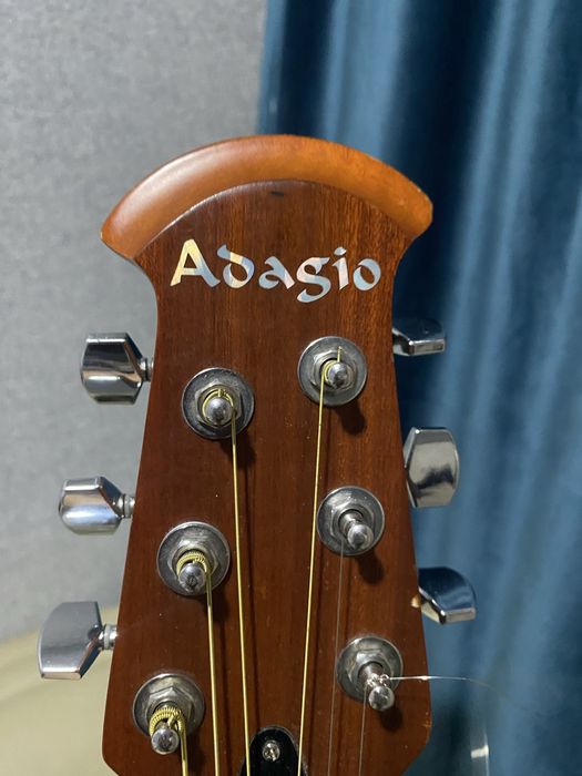 Электро акустическая гитара