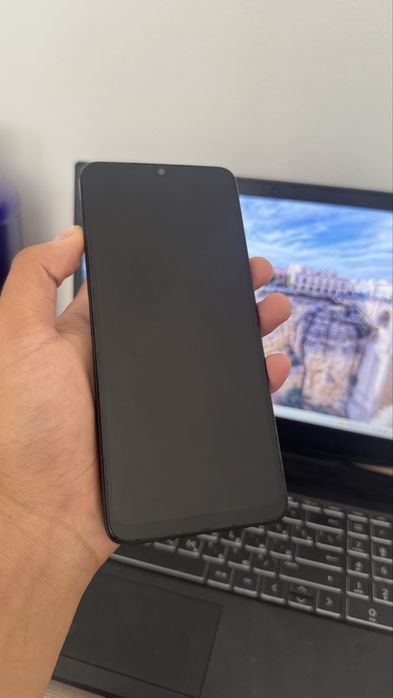 Телефон Xiaomi Poco C61