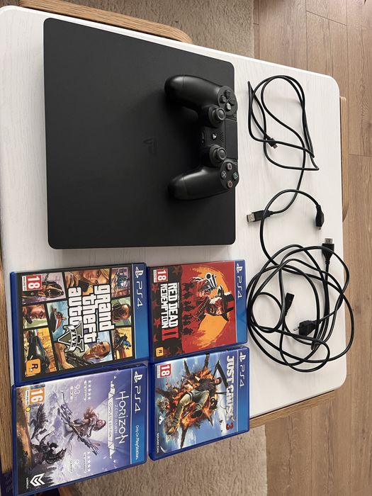 PlayStation 4 Slim 1 TB Jet Black
