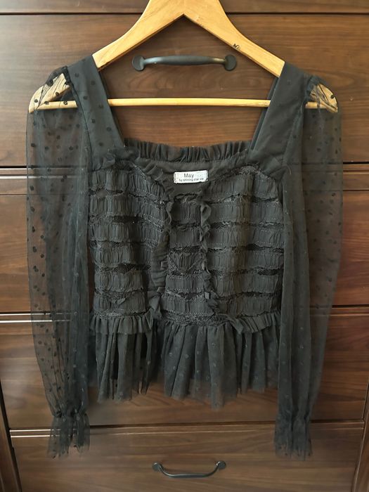 Черна дантелена риза