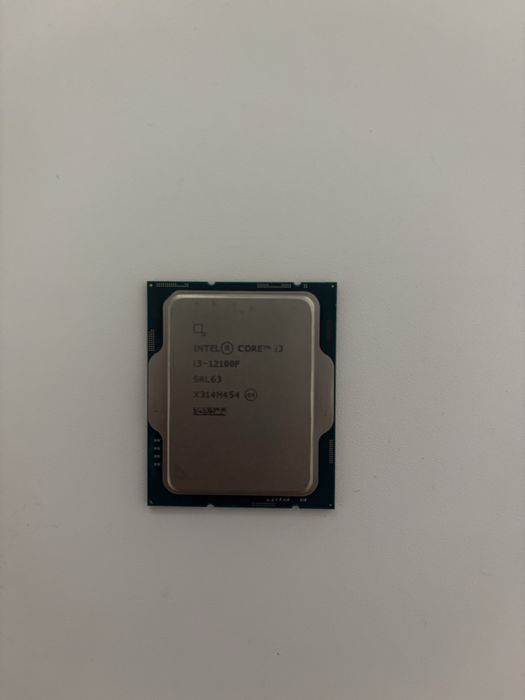 Процессор i3 12100f