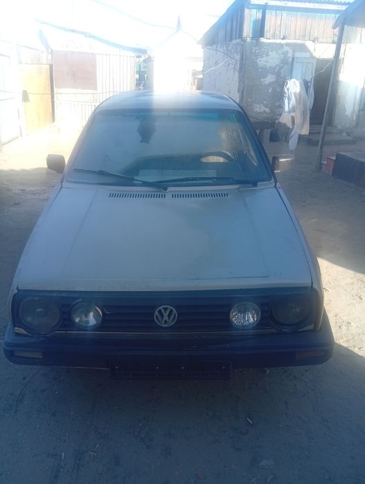 Срочно продам гольф 2