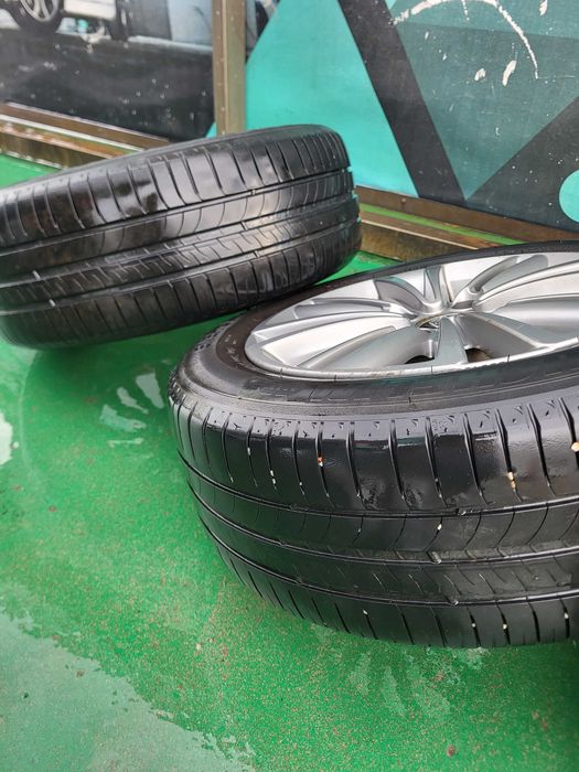 Vand cauciucuri 12,4/11-24,vand cauciucuri de vara  205/55/16 plus genti originale de Citroen,plug 3 tripite Overum.