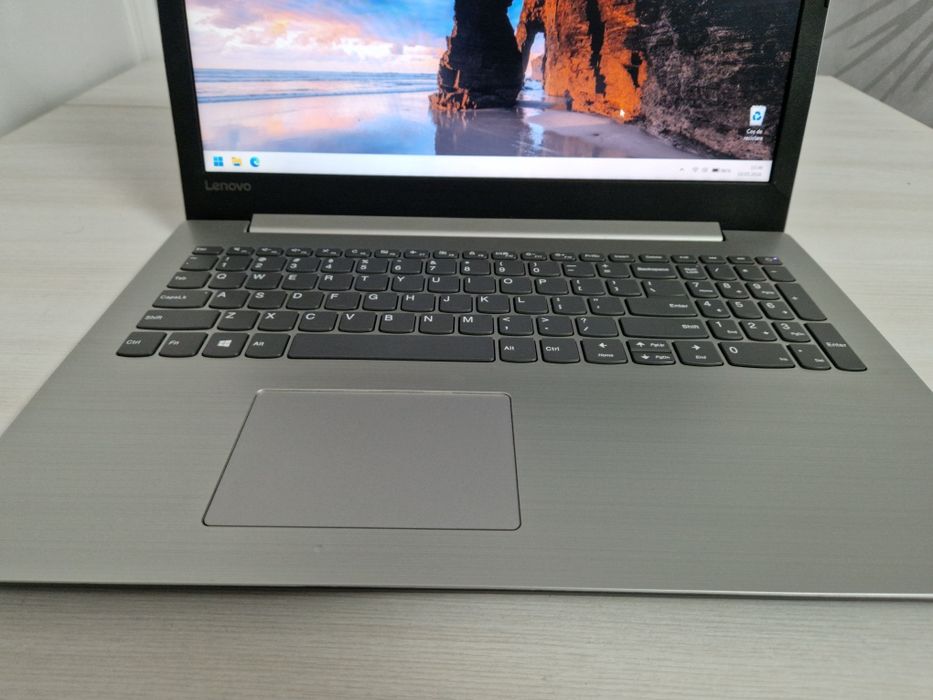 Laptop Lenovo IdeaPad 330