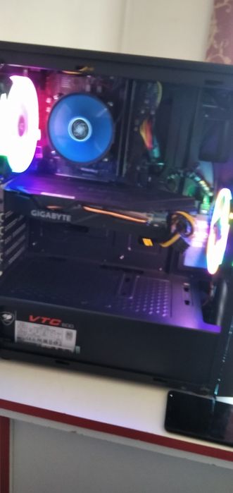 Компьютер сотилади