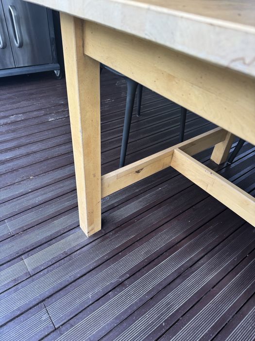 İkea Masa pt exterior sau interior