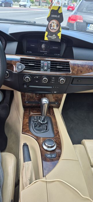 Vand BMW 530D  automat