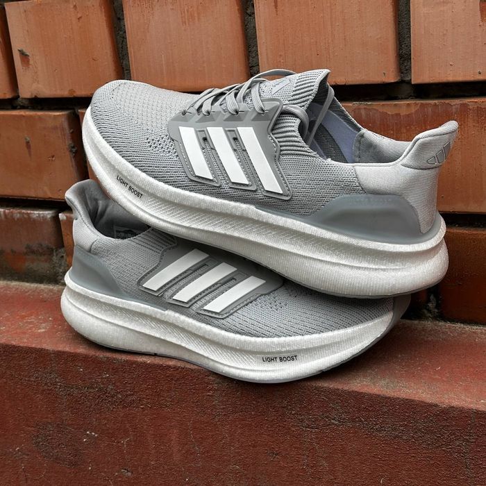 Adidas boost Velikkan