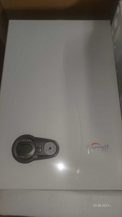 Газов кондензен котел Ferroli bluehelix tech 25C.