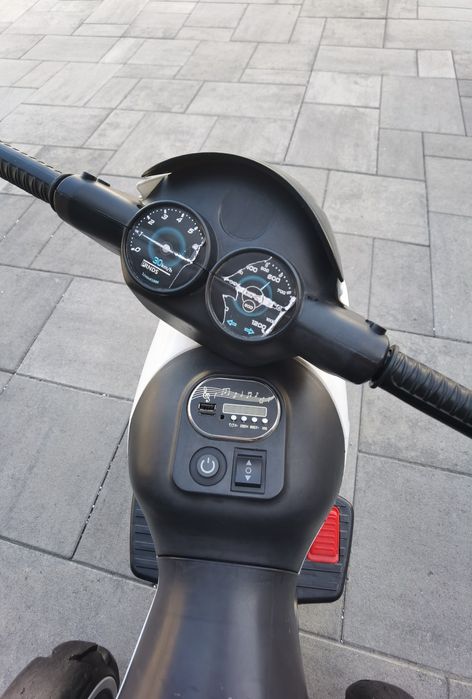 Motocicleta electrica de politie pentru copii
