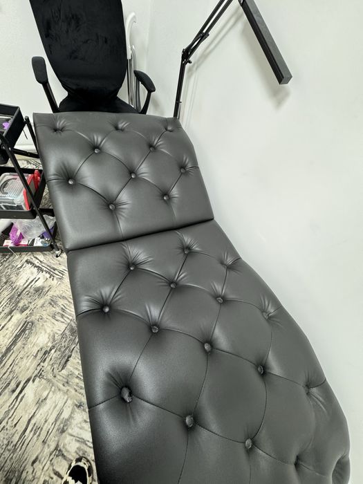 Продам кушетку для наращивания ламинирования