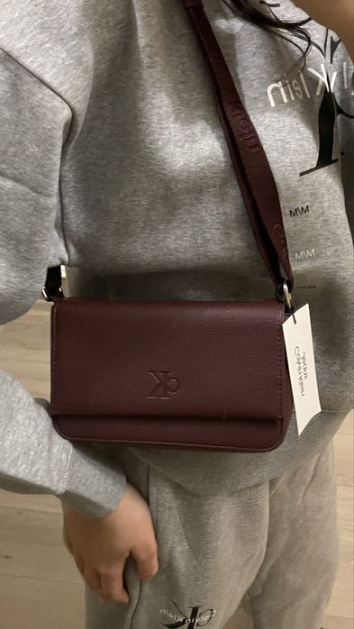 Сумка кросс-боди от CalvinKlein оригинал