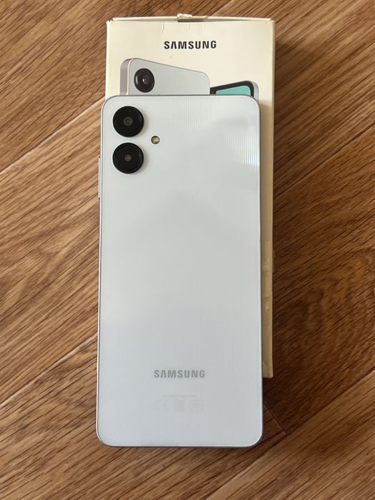 Galaxy A06 64/4 гб