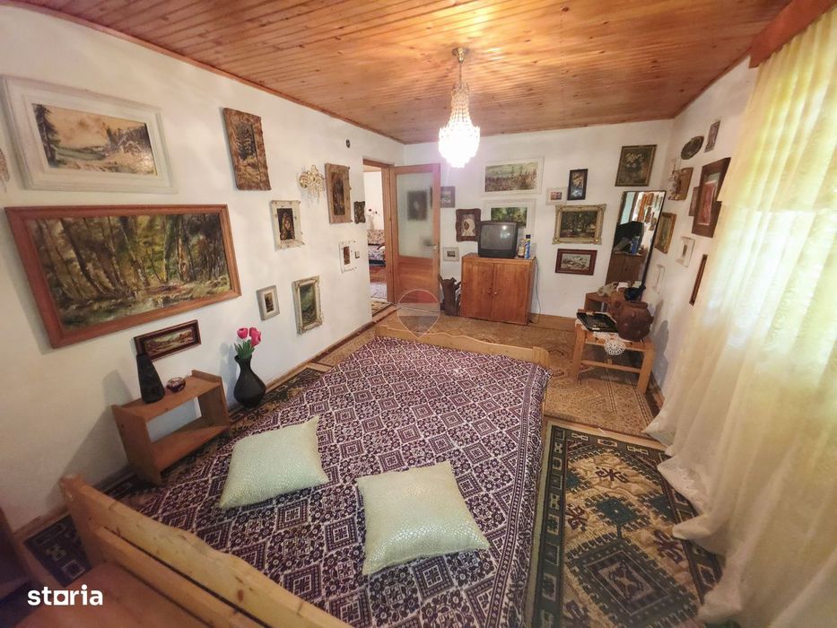 Casă De Vanzare Sat Bistrita