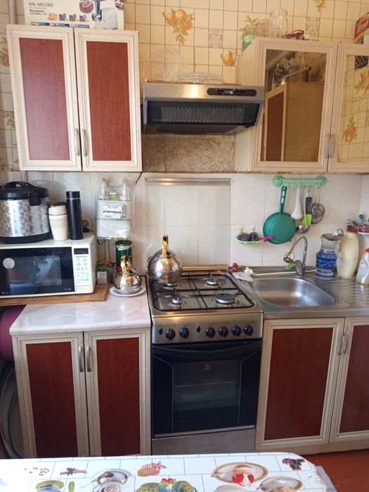 Кухонный гарнитур