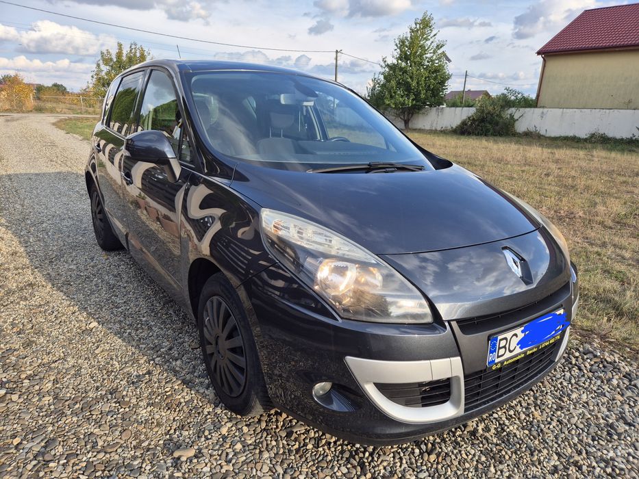 RENAULT Scenic 2011 — imagine 2