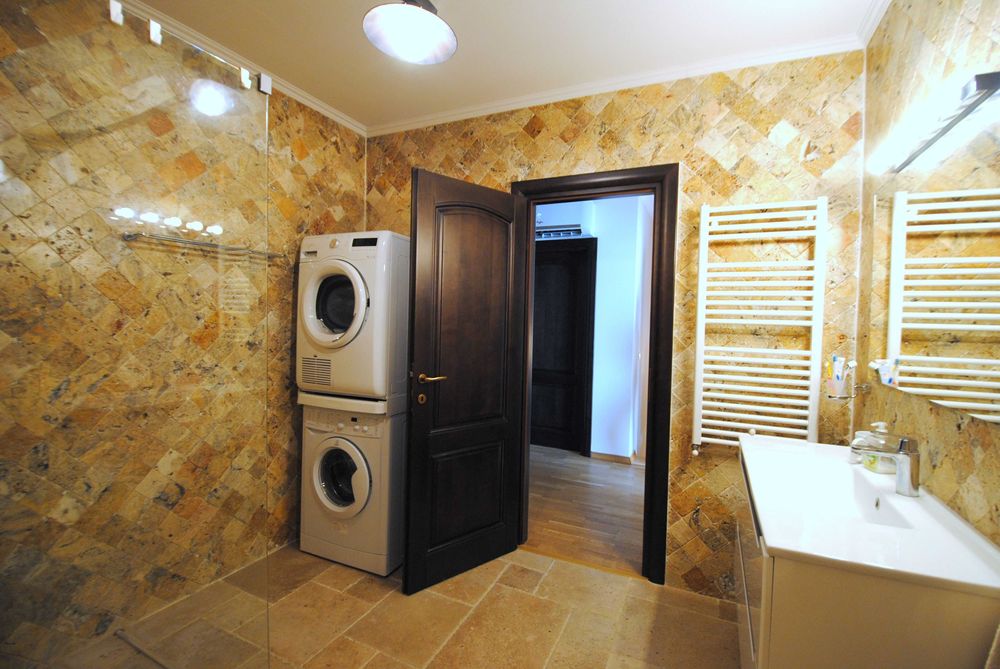 Proprietar, ofer spre inchiriere casa in complexul La Torre - Giroc