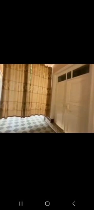 Andijon shaxri markazida xovli ijaraga beriladi