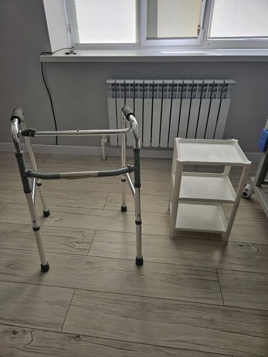 Трость-ходунки для взрослых