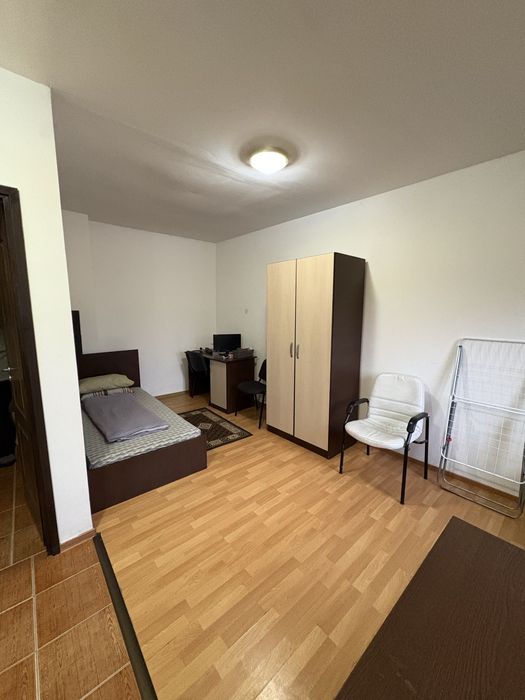 Garsoniera de inchiriat