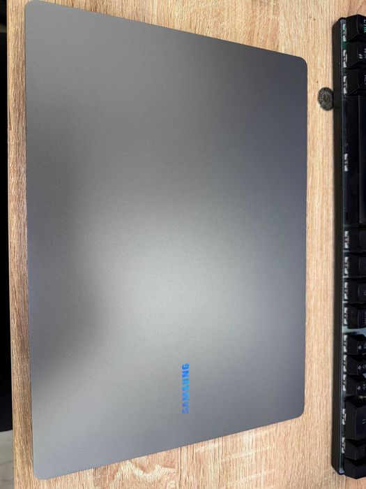 Samsung Galaxy Book5 Pro 14" | Ultra 7 | 16/512 | 3K AMOLED | Karobka