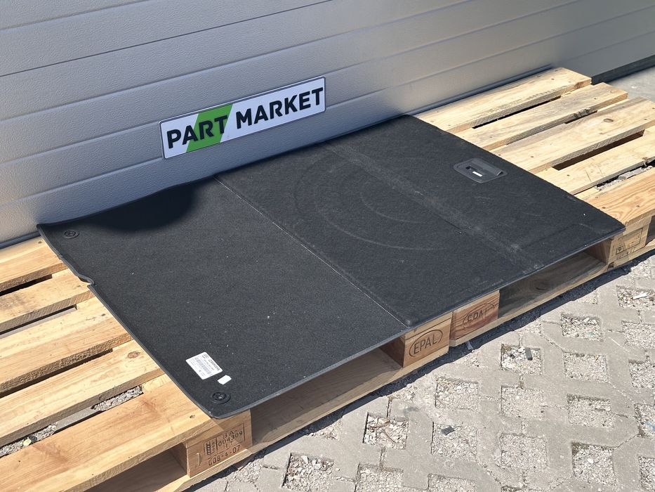 Кора багажник AUDI A7 C8 4K8863463