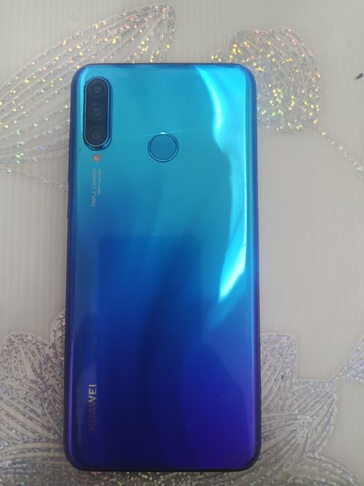 Продам Huawei P30 lite