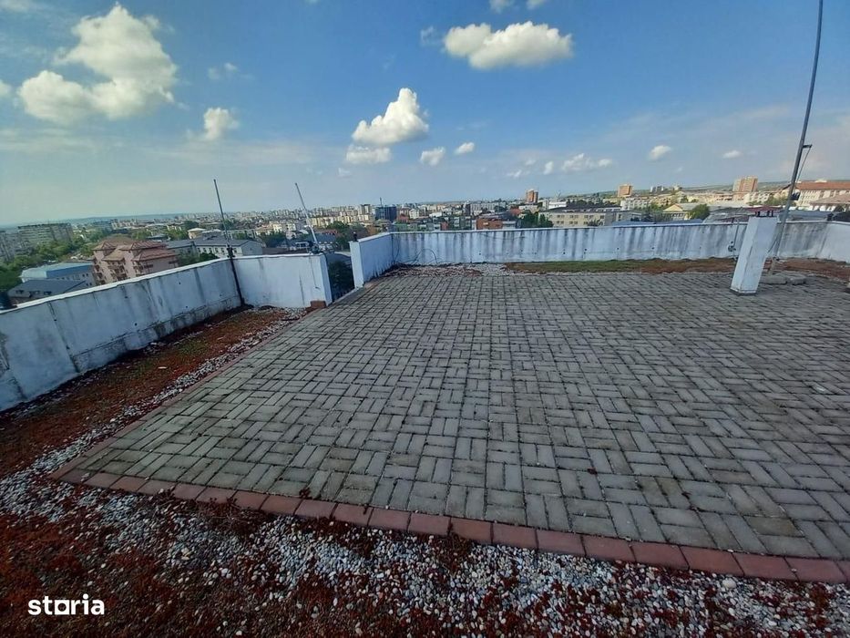 Penthouse Km 0 Craiova | Vedere Panoramica | 317 Mp Utili | Piscină Pr — fotografia 1