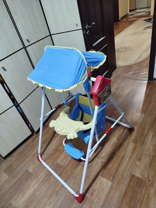 Детские.  качели