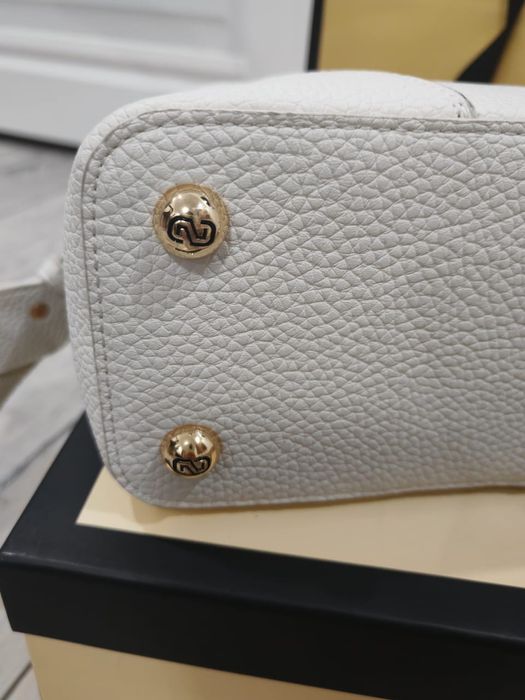 Продается сумка Nursace