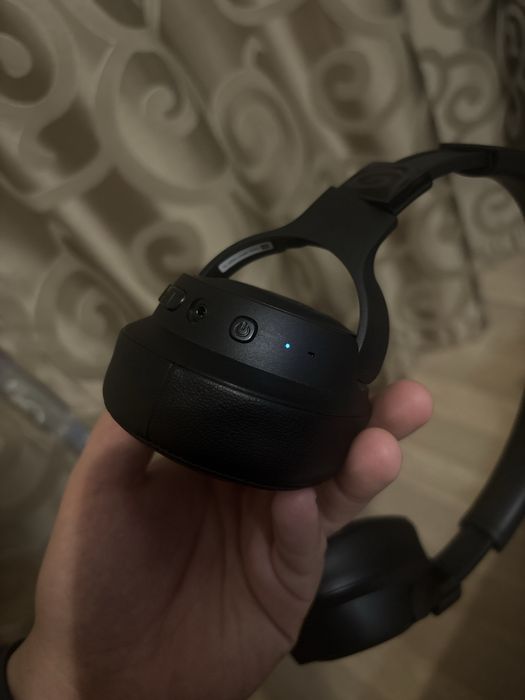 Наушники JBL 710BT