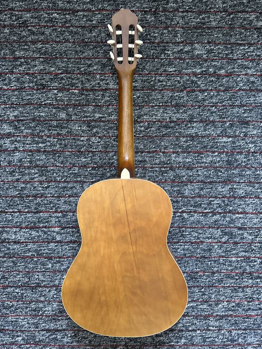 Гитара класическая