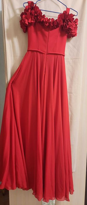 Вечернее платье.