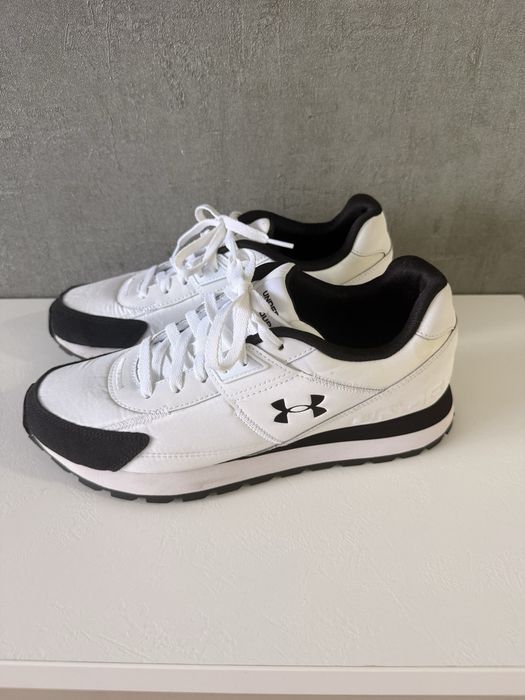 Кроссовки Under Armour