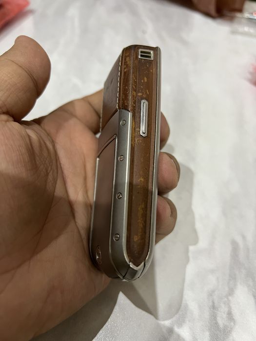 Vertu Ascent Original