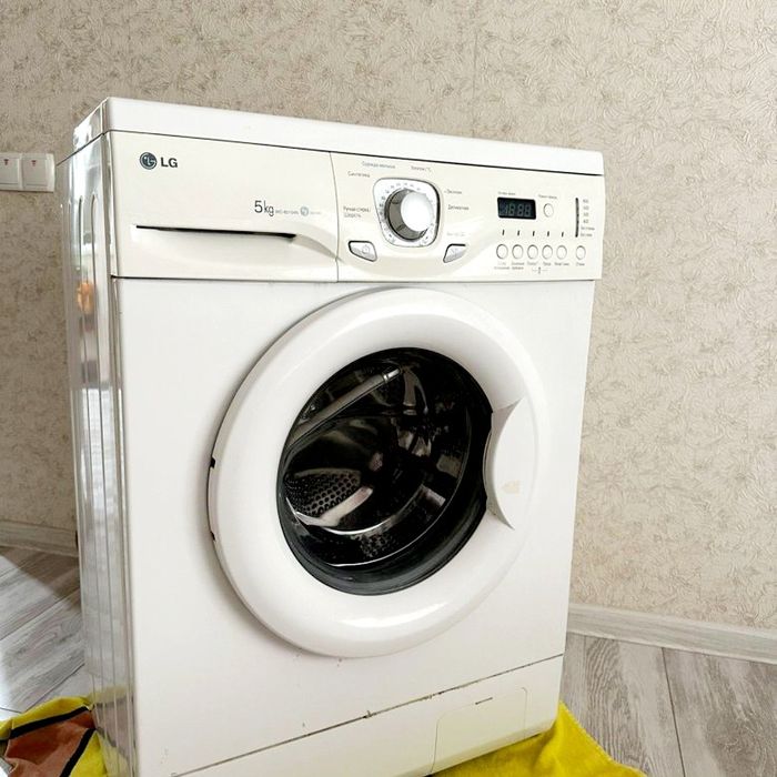 Продам стиральную машину lg 5kg