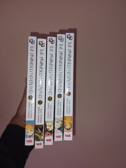 The promised neverland/yakusoku no neverland манга