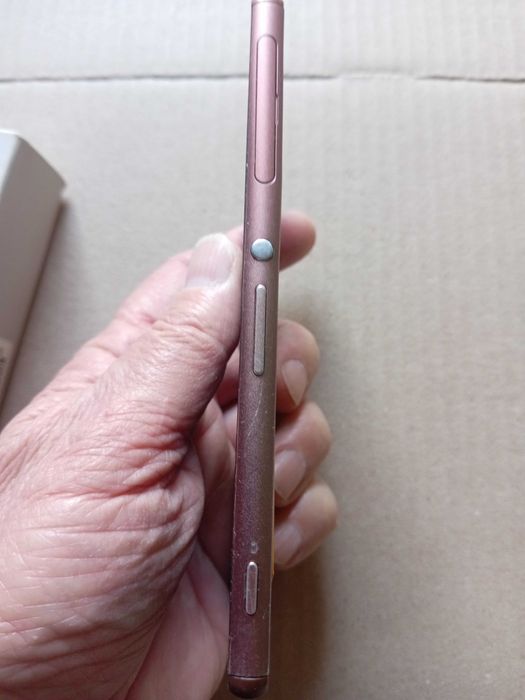 Продаеться телефон Sony Xperia Z3 Dual